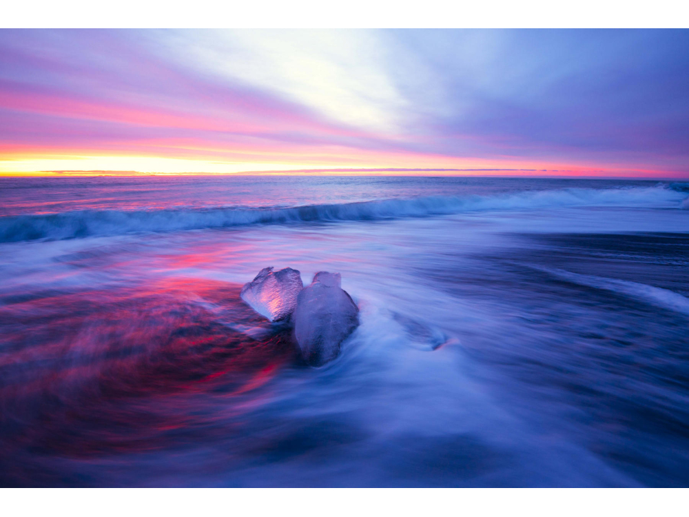 The Pink Horizon [H]